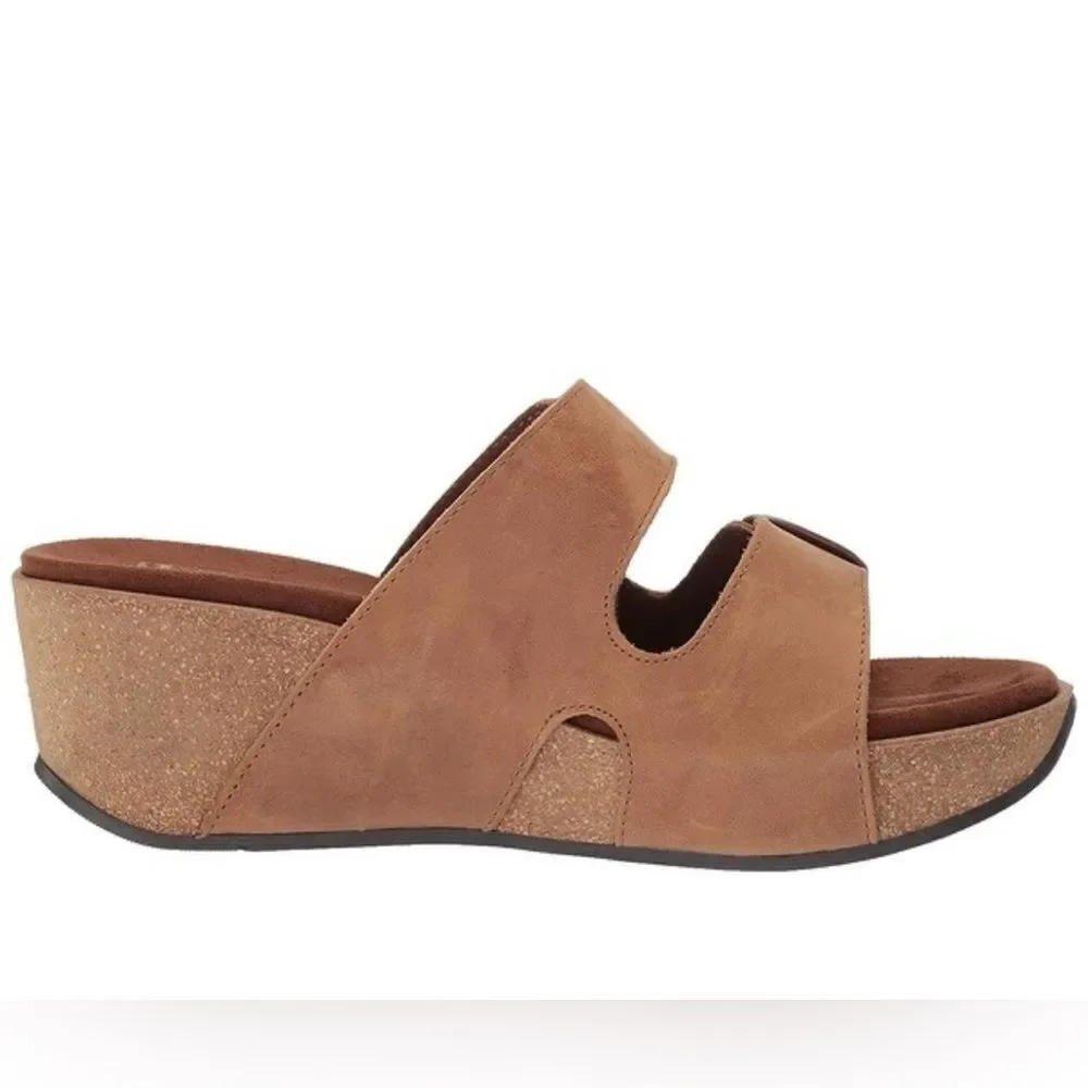 White Mountain Footbeds Wedge Sandals Chandler 10M